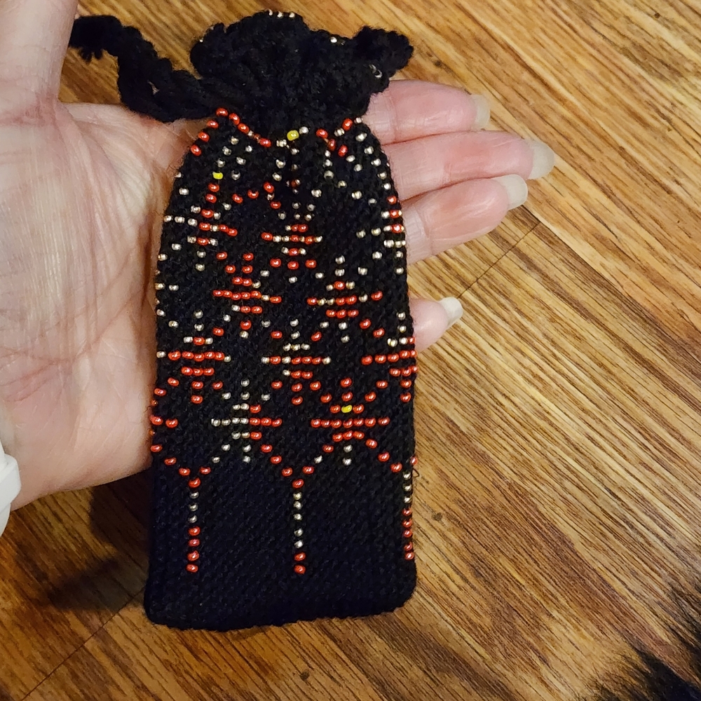 Beaded Black Drawstring Pouch - Picture 3 of 7